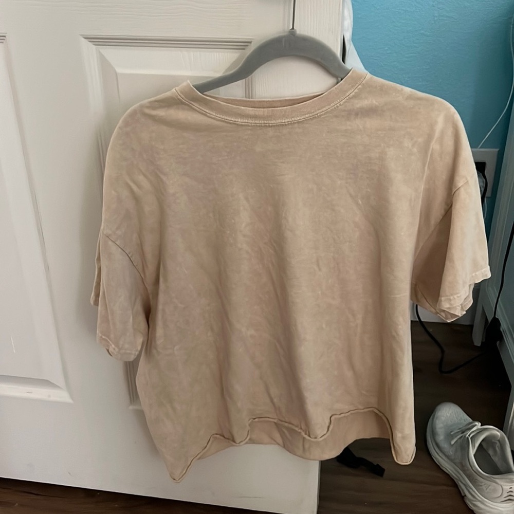 cropped tshirt